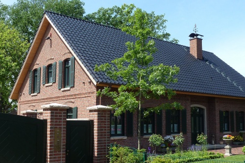 Керамическая черепица Roben Bornholm черная матовая глазурьч